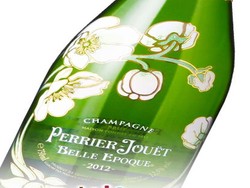 bolle di natale con perrier-jouet champagne