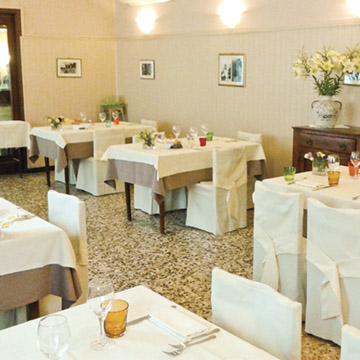 Alla Nave Trattoria